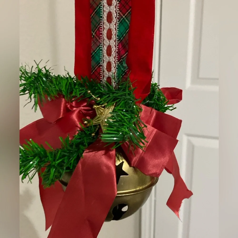 Festive Red and Green Holiday Door Hanger Bell